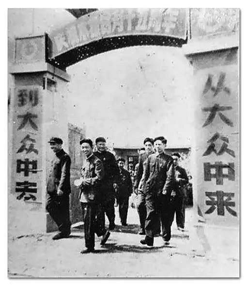 在基层舆论阵地奏响“铁军”之歌